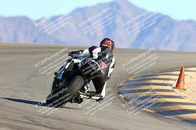 media/Jan-09-2022-SoCal Trackdays (Sun) [[2b1fec8404]]/Turn 12 Backside (130pm)/